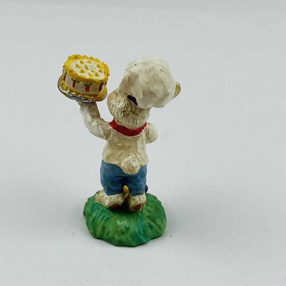 Cottontail Lane Baker Bunny Holding Cake Figurine Easter Midwest of Cannon Falls - Picture 3 of 5